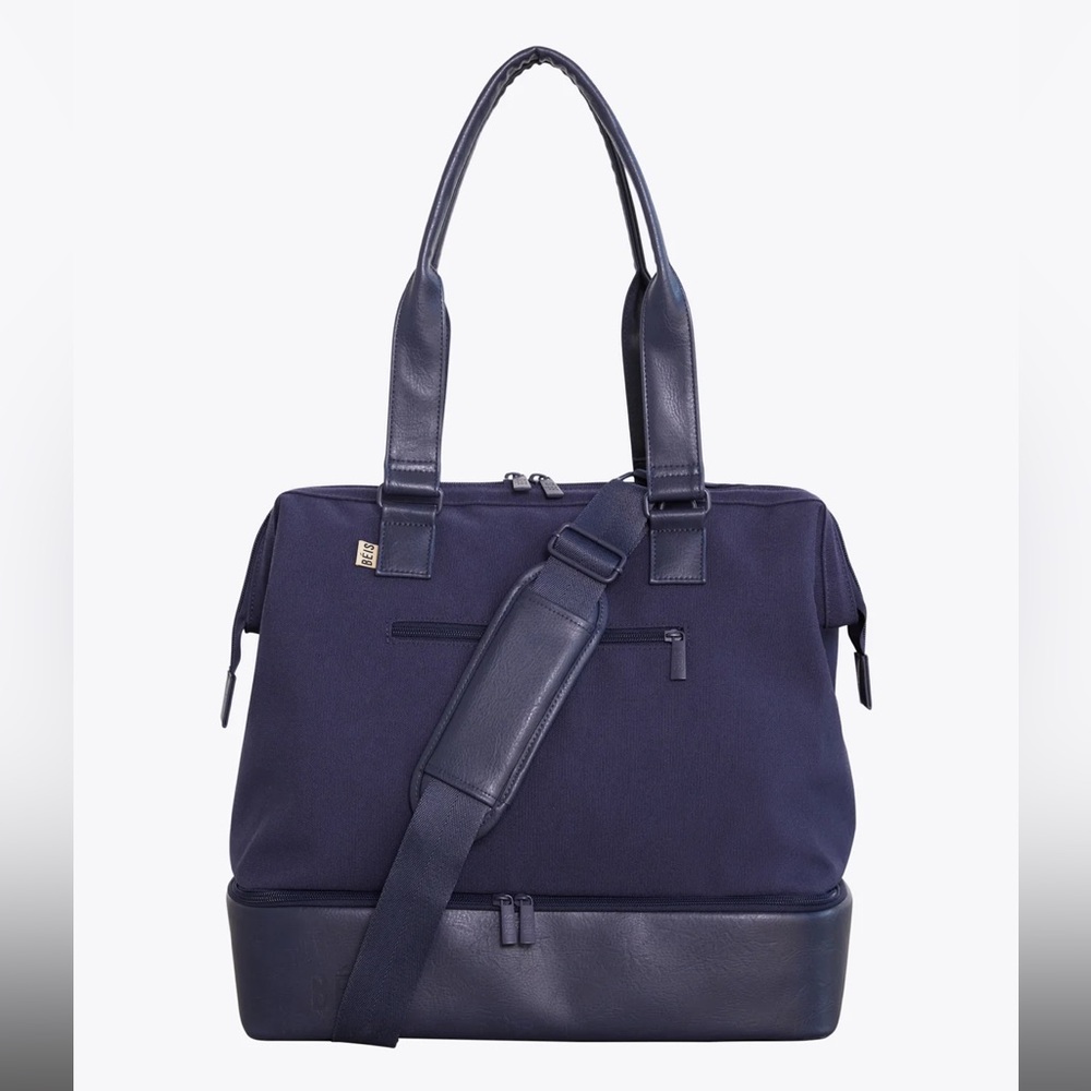 Beis Navy Mini Weekender EUC! 🌟